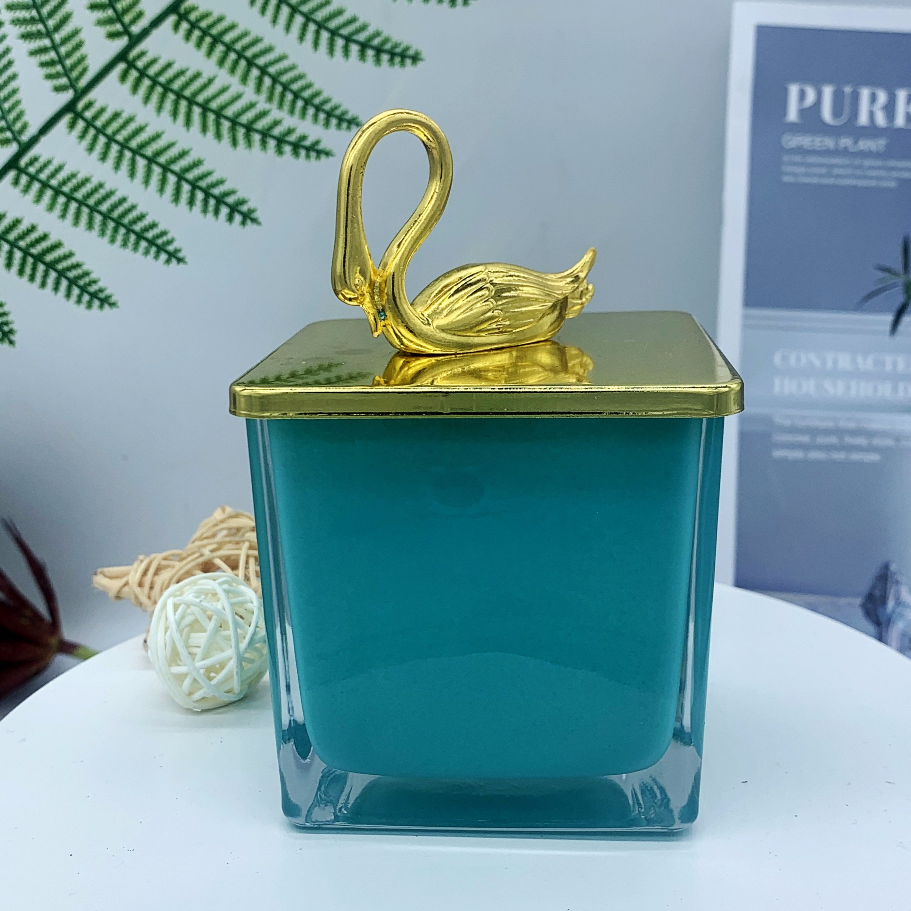 Aromatherapy candle glass glass candlestick ware wholesale with lid glass storage jar jewelry box