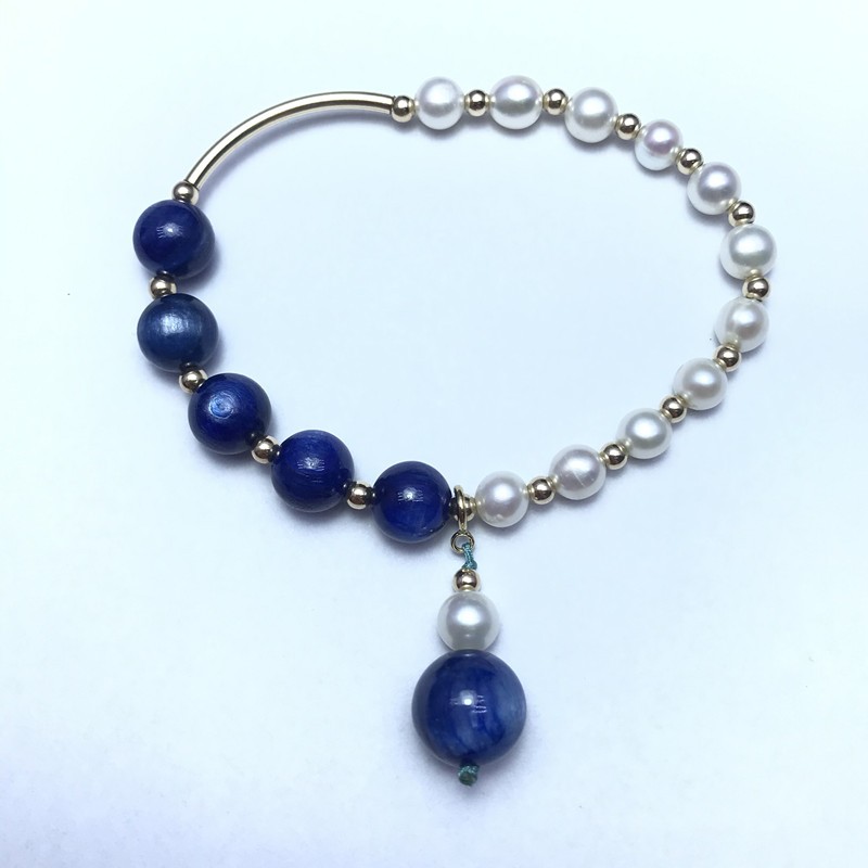 Hand-woven multi-pack freshwater pearl bracelet detail image 5