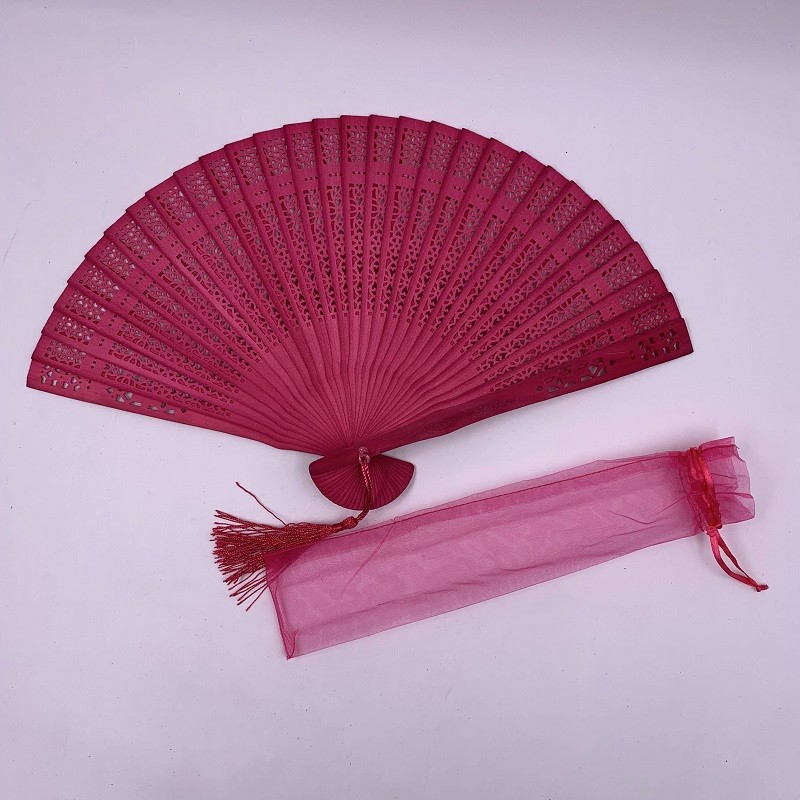 8-inch and 9-inch dyed and painted fragrant wood fans, Spanish wooden hand-painted fans, folding fans, factory direct sales, craft fans wholesale detail image 8