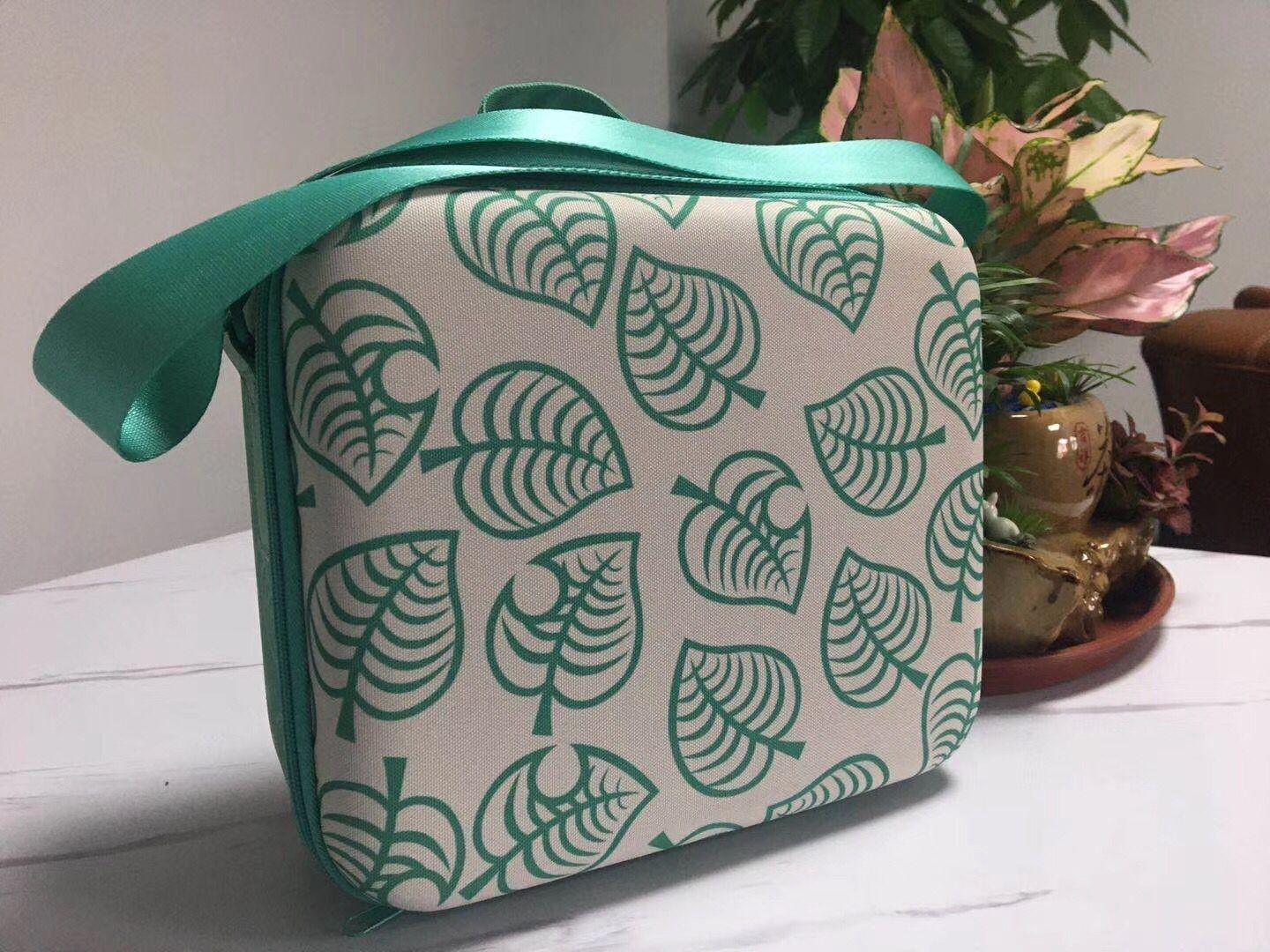 新款Switch收纳包ns主机保护包动物之森 switch lite森友会手提包详情图2