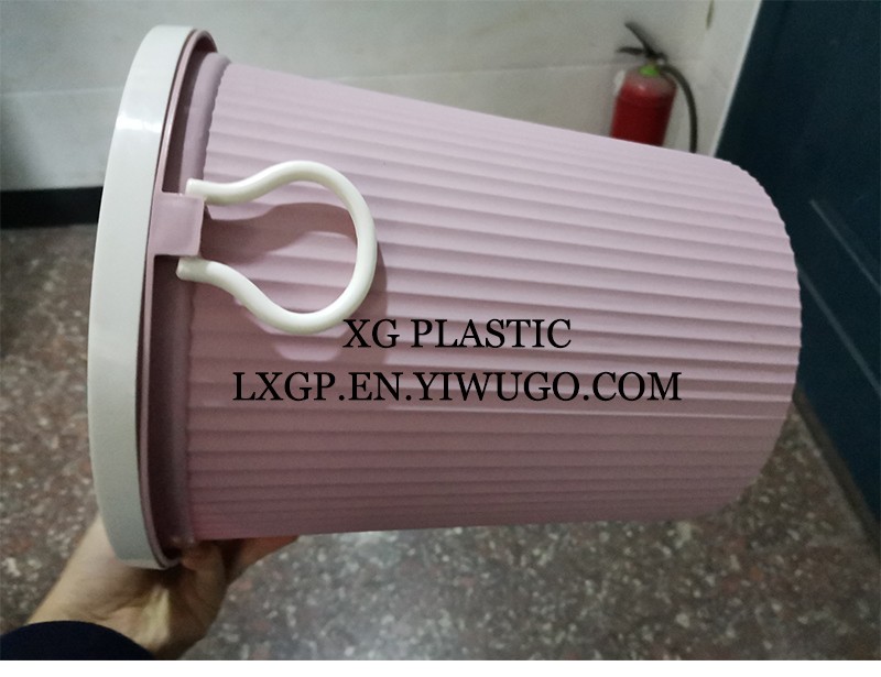 居家家用塑料垃圾桶带压圈客厅创意可爱大容量垃圾桶详情图4