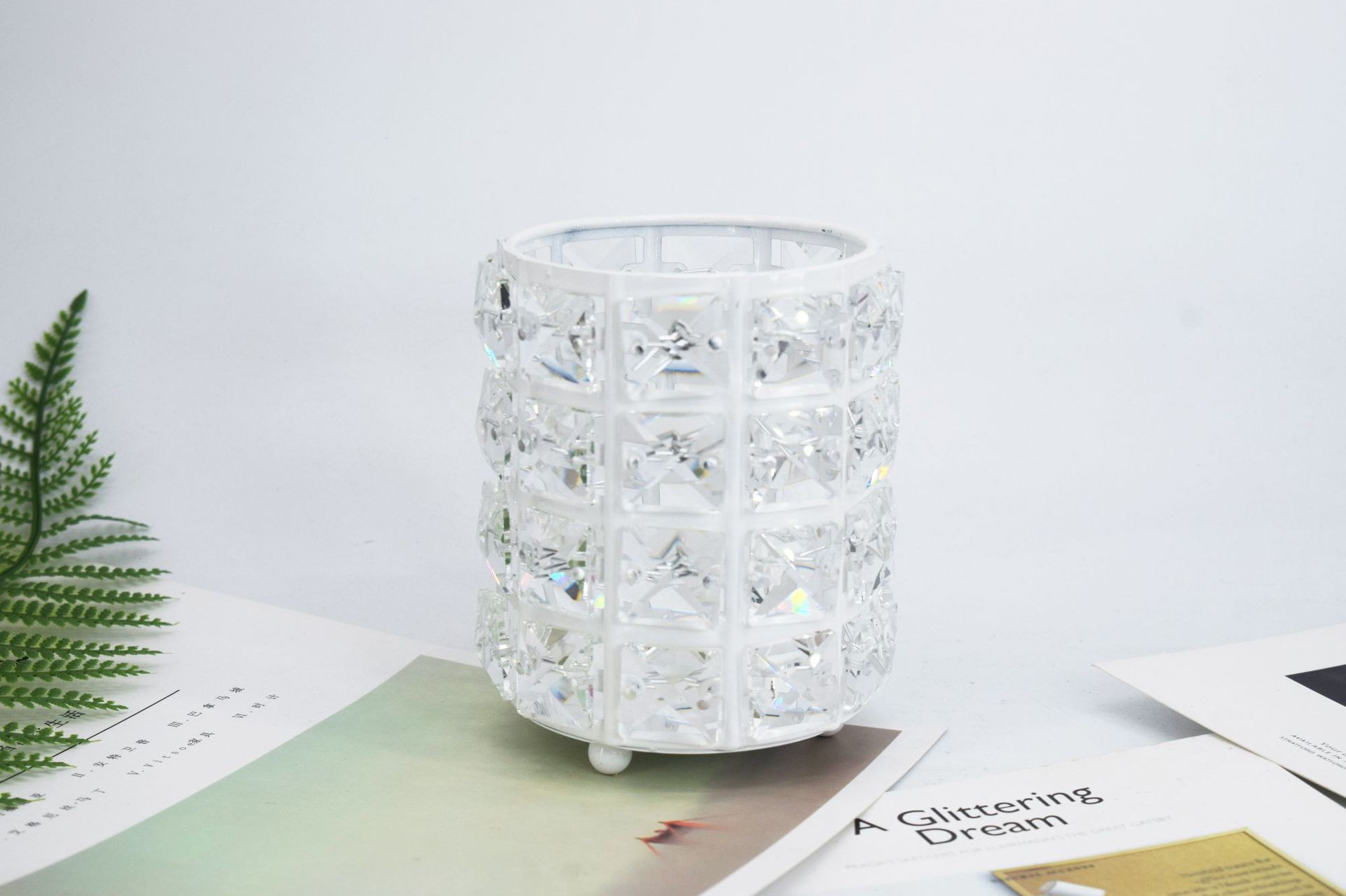 化妆品收纳桶欧式水晶笔筒美甲金属工艺品婚庆装饰道具详情图2