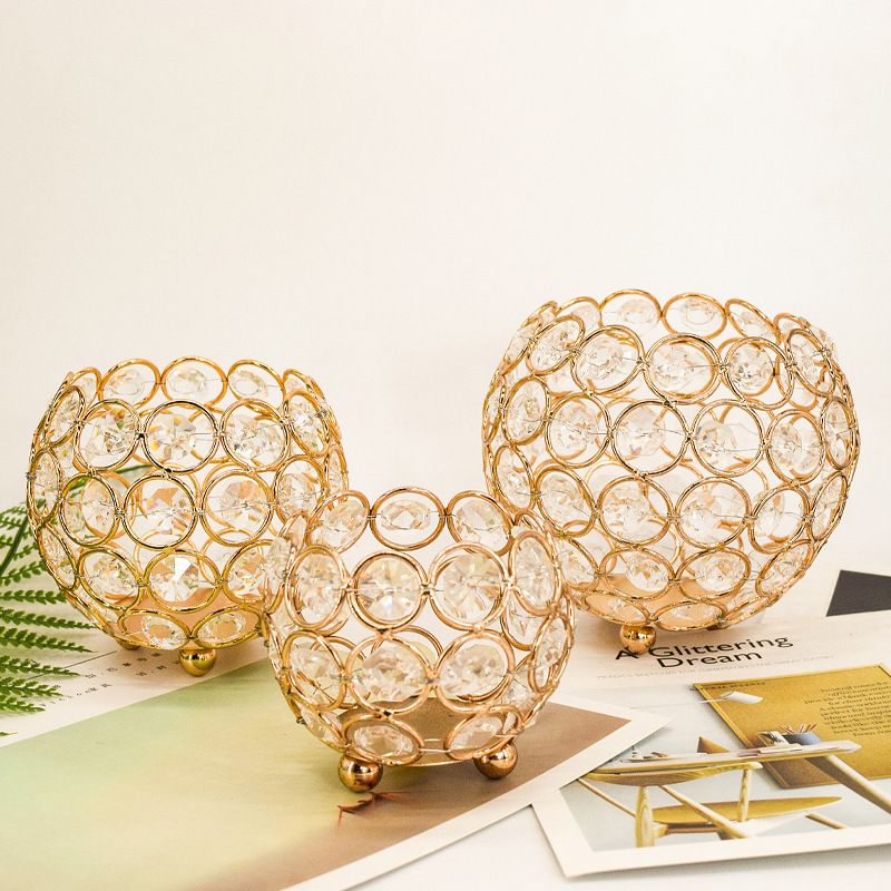 European-style crystal balls are selling well for parties, weddings, retro candlesticks, electroplated ironwork, creative decorative items, hollowed-out vases, candle cups