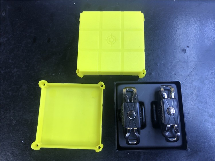 The new X10 PUBG game controller is suitable for both directions, with no distinction between left and right, and is equipped with mechanical buttons detail image 20