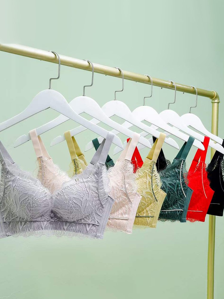 Lingerie women gather small breasts to make them look larger, no empty cups, no underwire, top support adjustable anti-sagging and breast retraction bra detail image 1