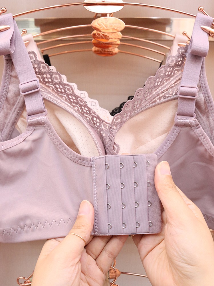 Thin-cup lingerie for women, with a small breast that looks larger and a retractable accessory bra, soft latex cotton breathable bra without underwire detail image 8
