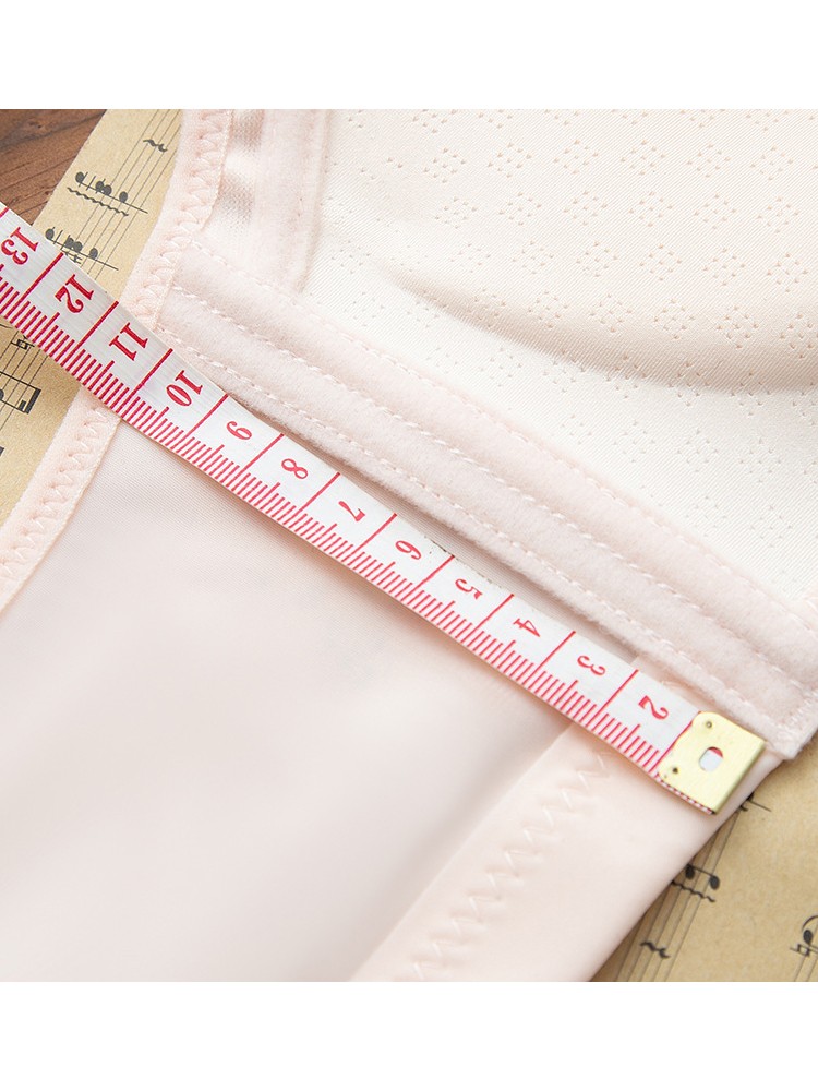 Summer strapless bra for women is a thin, breathable, and breathable design with a small chest that gathers and supports to prevent sagging and exposure detail image 9