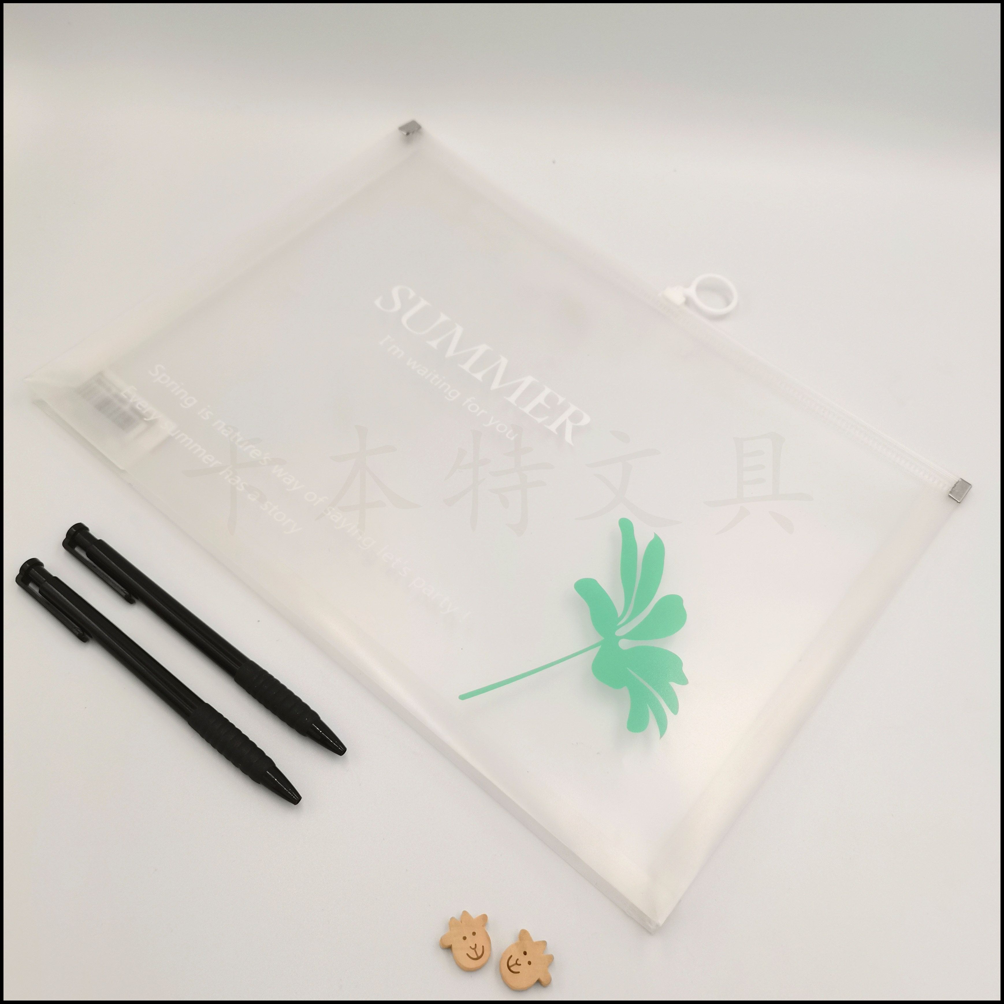 Nordic wind transparent zipper bag A5 printed information bag student stationery bag factory direct office file bag details Picture