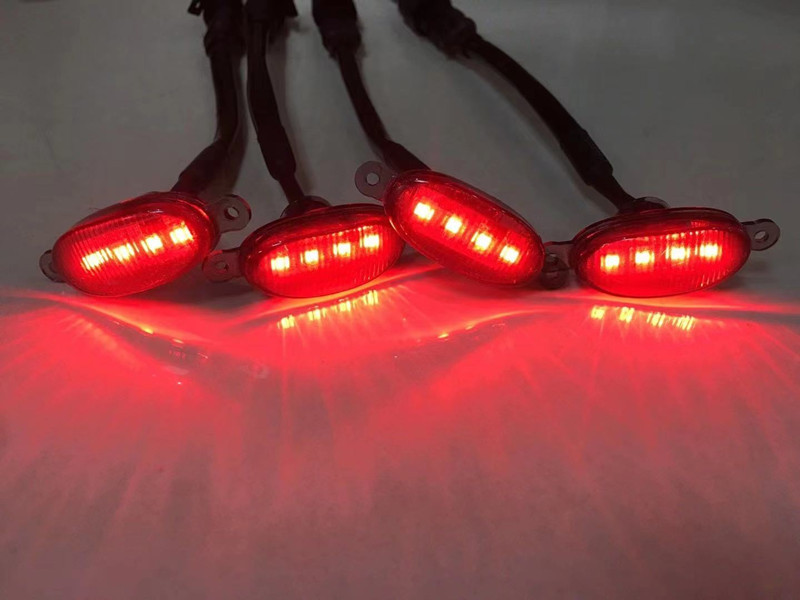 Yellow LED grille decorative lights for car grilles, anti-fog lights and warning lights for four-trailer pickup trucks, yellow light pickup truck lights Item Picture