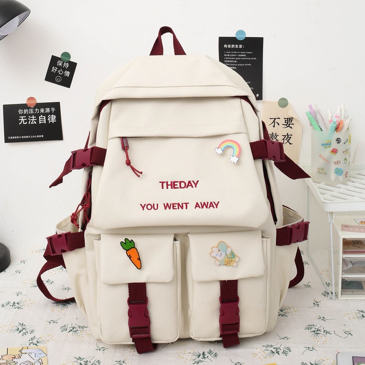 New style of artistic student backpacks, fashionable casual bags and sports bags detail image 8