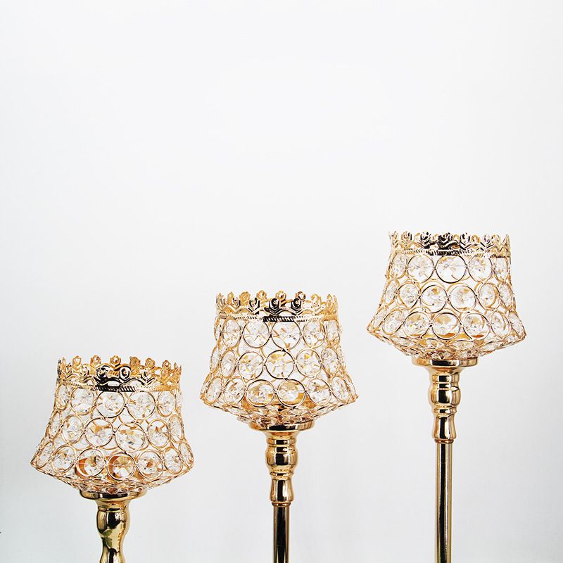 New wedding props, lace candlesticks, crystal handicrafts, European-style gold electroplated ornaments, T-stage road guide decorations Specification image