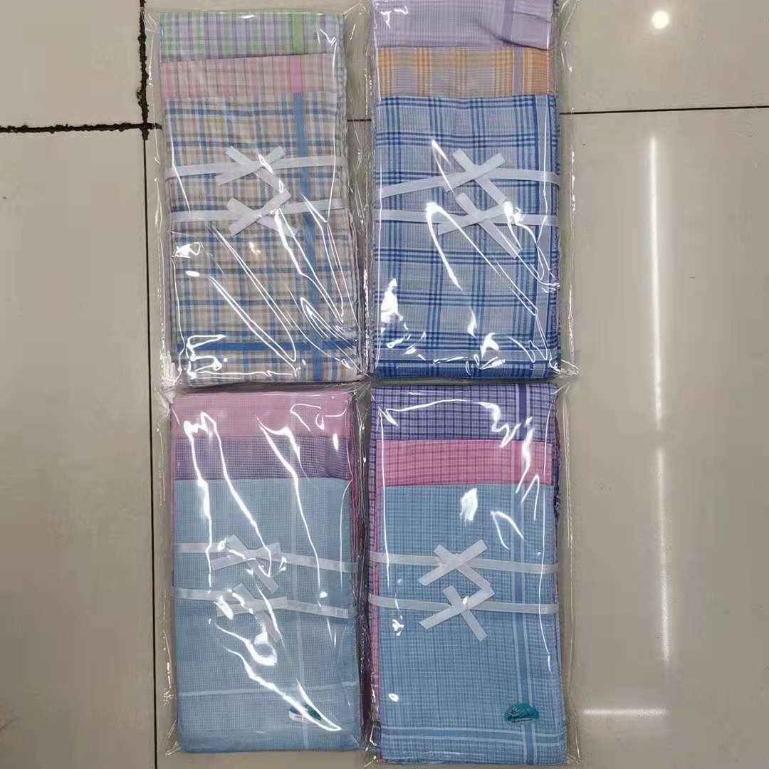 Multicolored mixed checkered women's polyester-cotton handkerchief and handkerchief details Picture