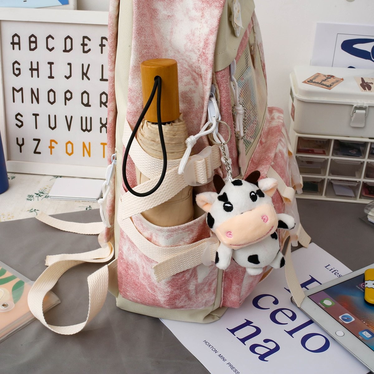 New Korean-style backpacks, cute schoolbags for girls and junior high school students, and trendy backpacks for college students detail image 13