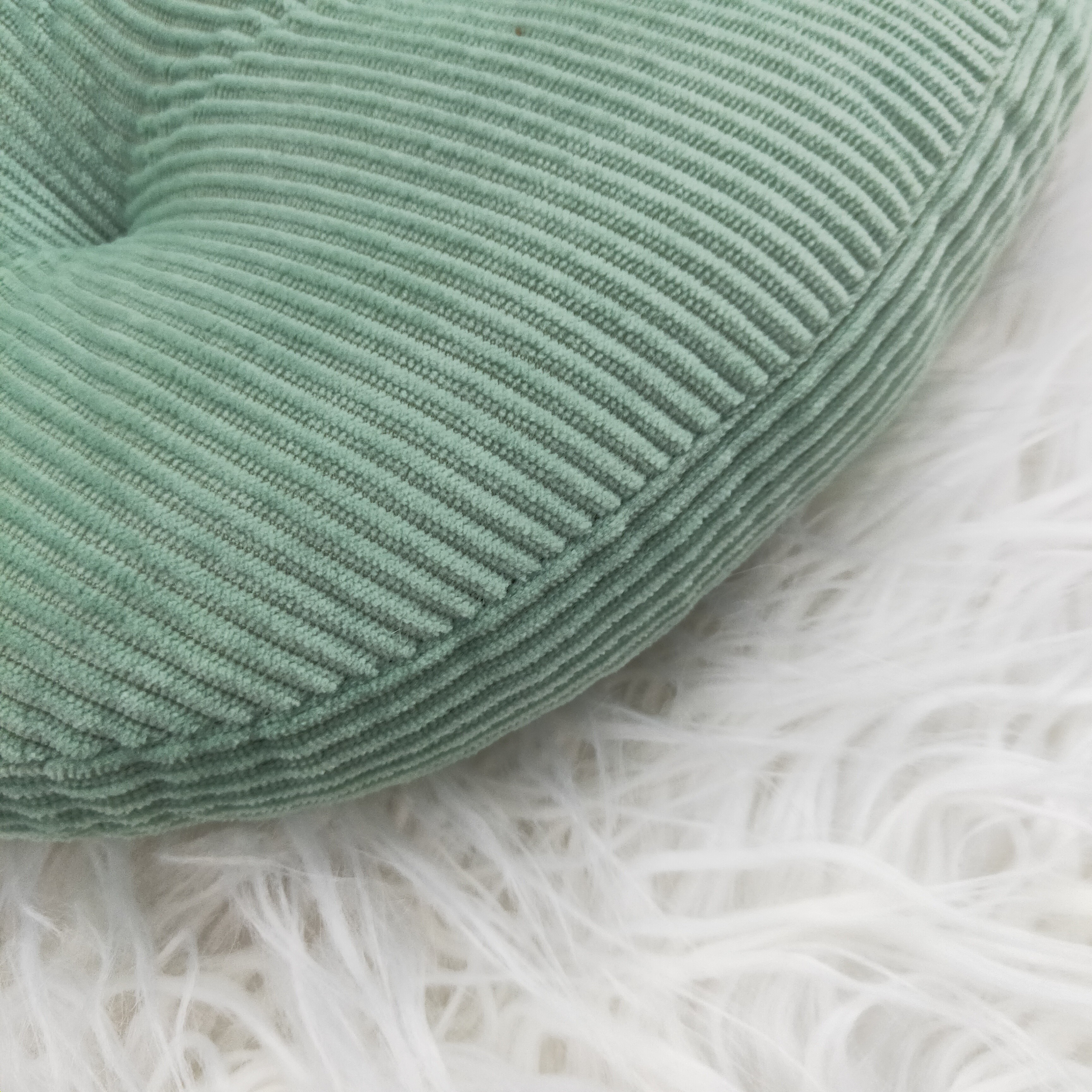 Cross-border best-selling thickened velvet seat cushions for office students, simple solid-color floor tatami MATS detail image 3