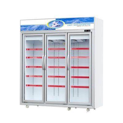 Three-door refrigerated display cabinet