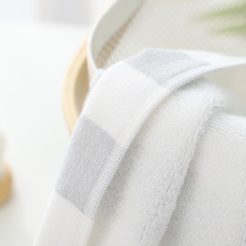 Yiwu buenos productos mañana youjia marca de moda mian soft skin friendly light life algodón absorbente toalla de baño detail image 9