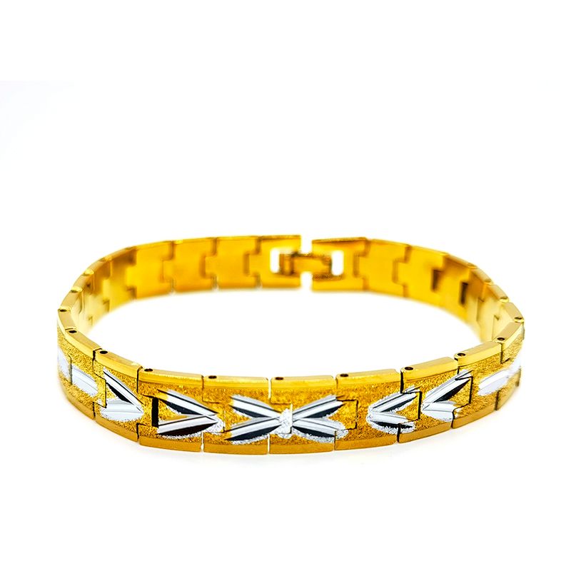 The frosted, embroidered and gold-plated bracelet for men engaged in foreign trade does not fade Application Scenario