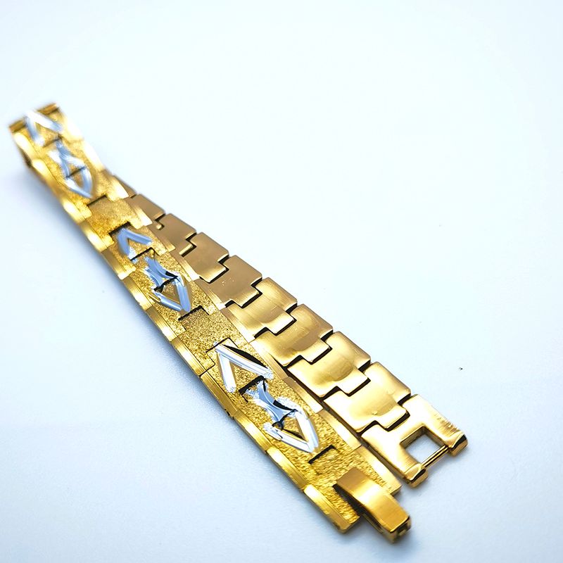 2021 Foreign trade men's 18k bracelet with matte finish and gold plating, no color fading details Picture