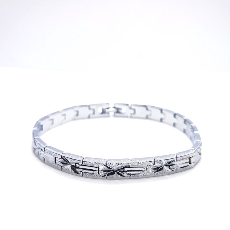 The 2021 new bestseller women's white gold plated bracelet with frosted and engraved patterns