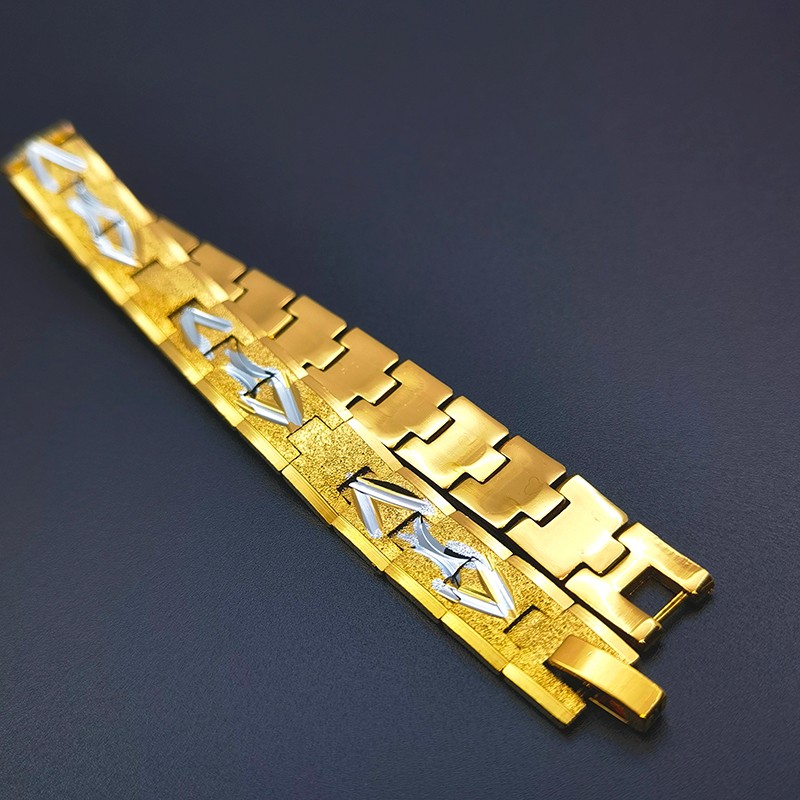 2021 Foreign trade men's 18k bracelet with matte finish and gold plating, no color fading detail image 2