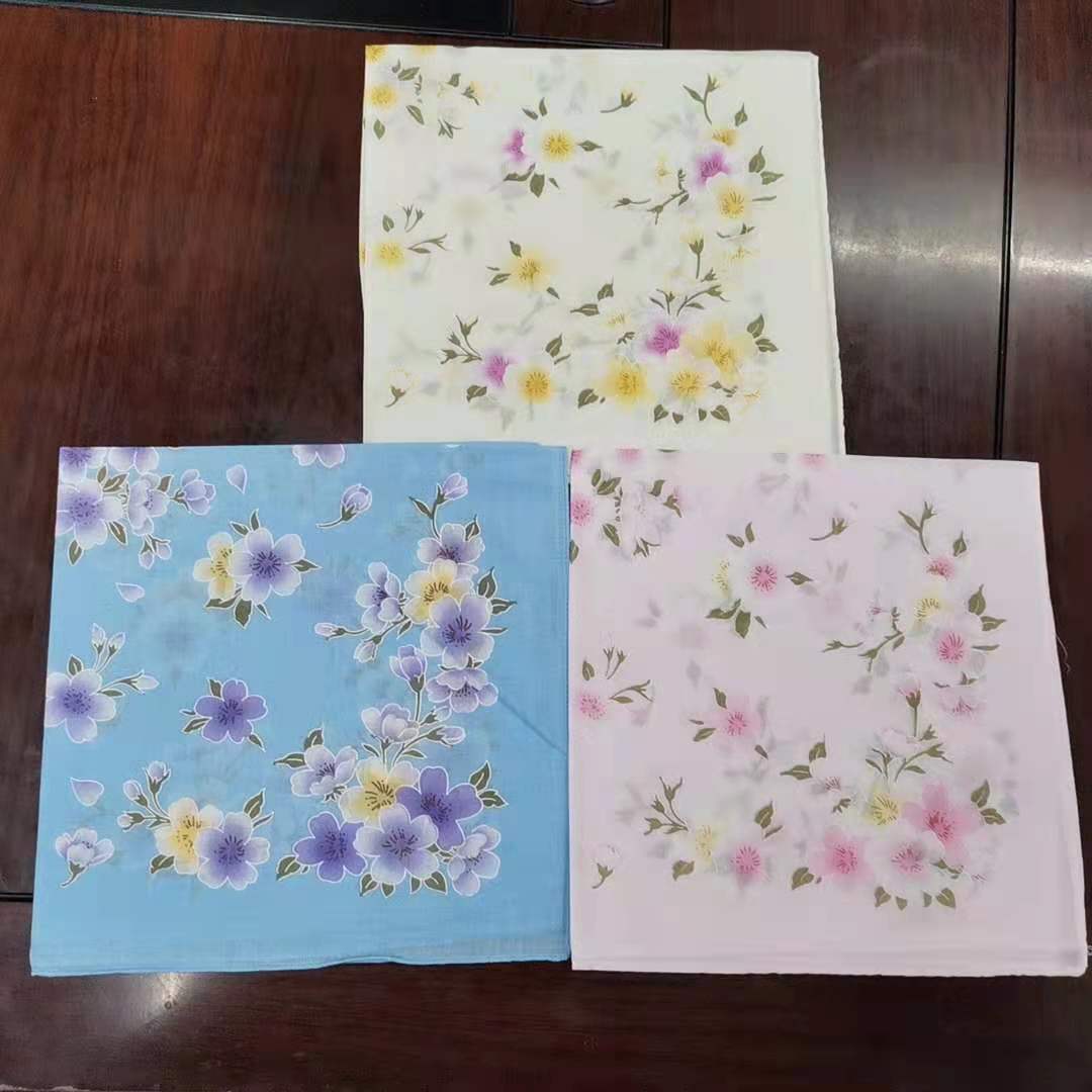 45cm all-cotton printed handkerchief