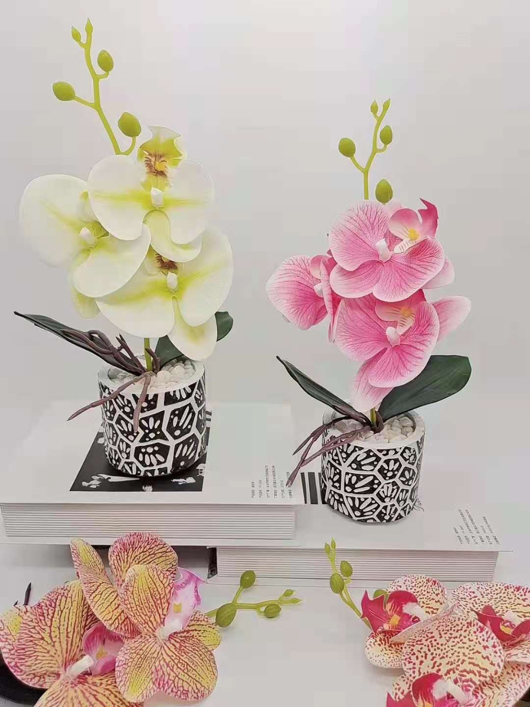 Artificial flower magnolia and Phalaenopsis set, ceramic potted plants, bonsai decoration, artificial flower ornaments, direct supply and consignment delivery from the manufacturer detail image 7