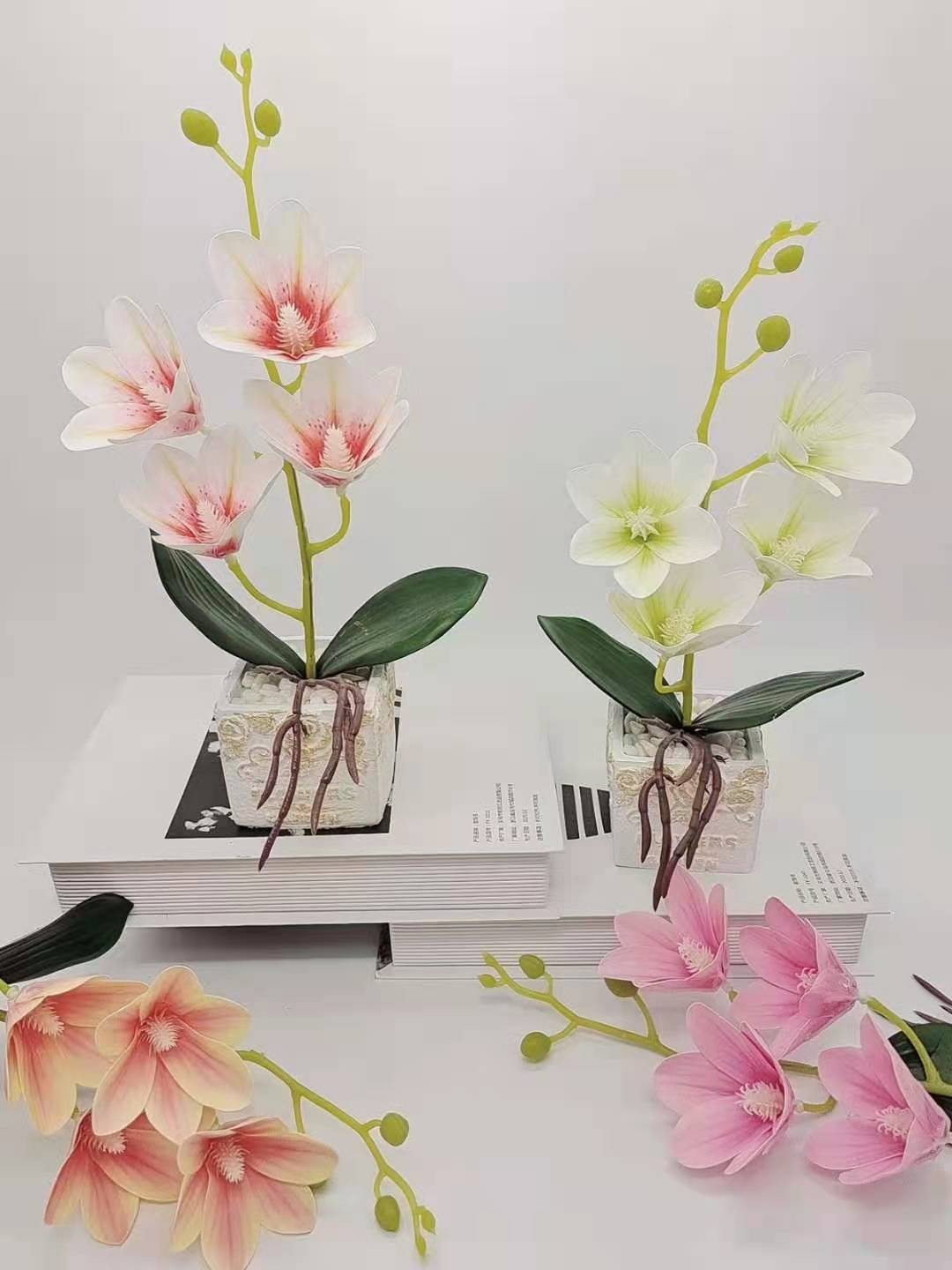 Artificial flower magnolia and Phalaenopsis set, ceramic potted plants, bonsai decoration, artificial flower ornaments, direct supply and consignment delivery from the manufacturer detail image 1