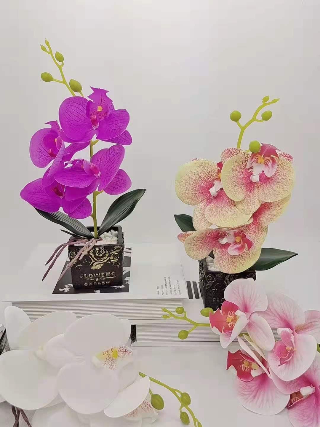 Artificial flower magnolia and Phalaenopsis set, ceramic potted plants, bonsai decoration, artificial flower ornaments, direct supply and consignment delivery from the manufacturer detail image 3