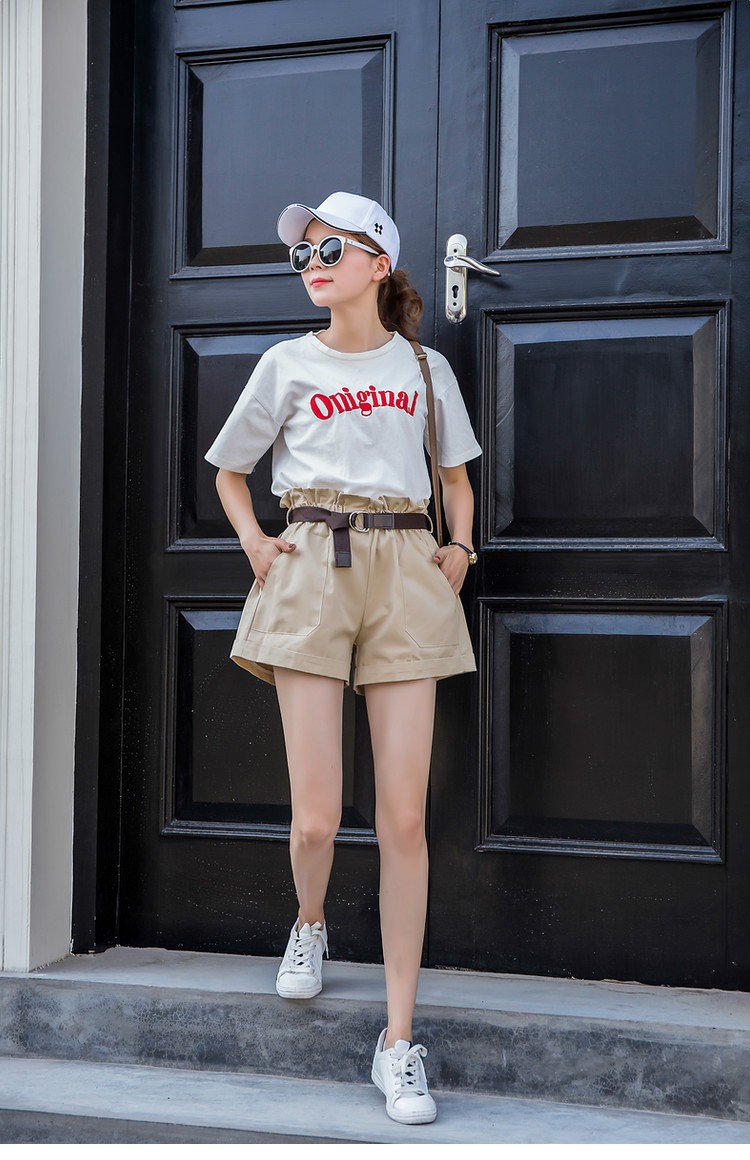 Korean-style high-waisted slimming shorts with loose and tight waists, versatile casual shorts, summer women's flower-patterned waist, rolled edges, wide-leg four-quarter pants detail image 6