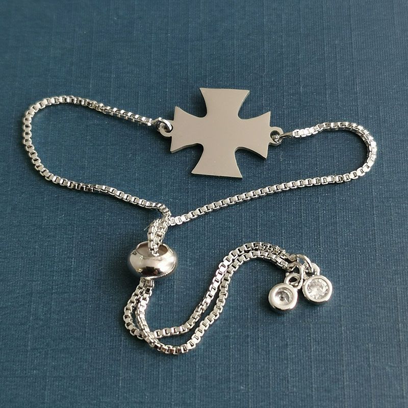 DIY handcrafted pendant, double hanging mini cross pendant, European and American bracelet, titanium steel jewelry accessory Specification image