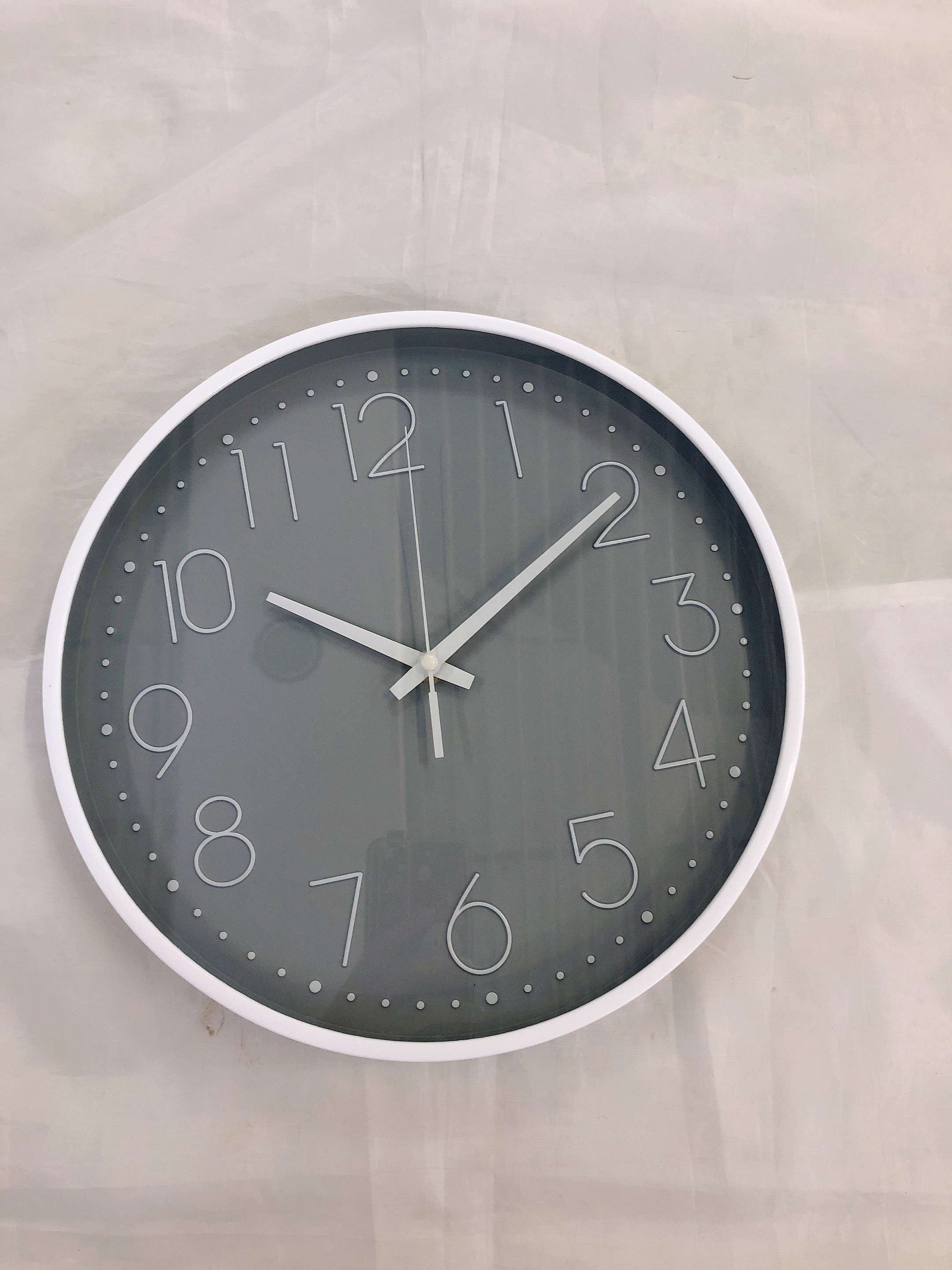 Creative, simple and fashionable living room 12-inch 30cm three-dimensional digital scale wall clock, round quartz wall clock detail image 7