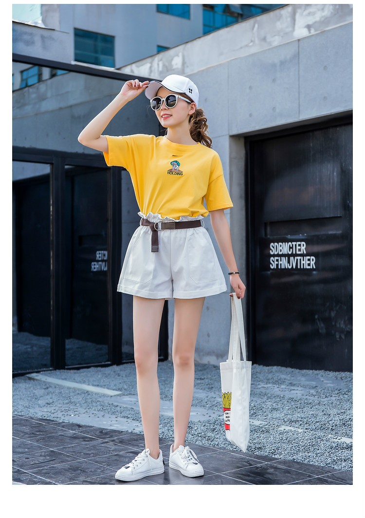Korean-style high-waisted slimming shorts with loose and tight waists, versatile casual shorts, summer women's flower-patterned waist, rolled edges, wide-leg four-quarter pants detail image 4