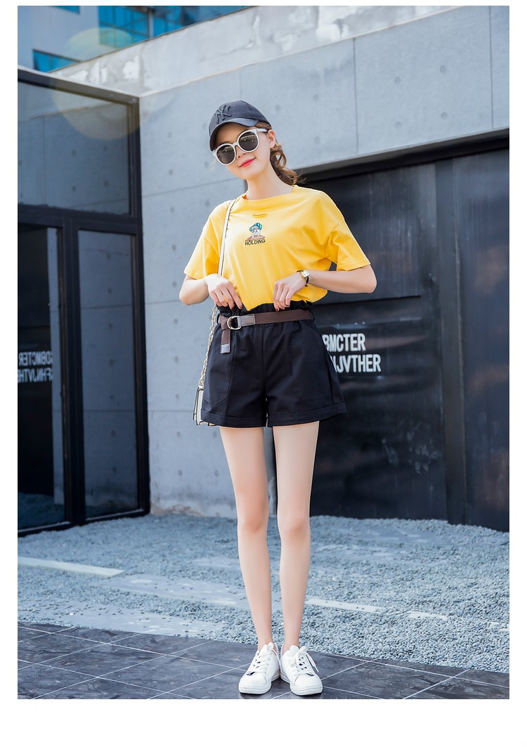 Korean-style high-waisted slimming shorts with loose and tight waists, versatile casual shorts, summer women's flower-patterned waist, rolled edges, wide-leg four-quarter pants detail image 8