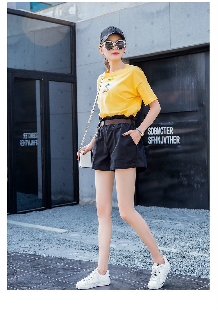 Korean-style high-waisted slimming shorts with loose and tight waists, versatile casual shorts, summer women's flower-patterned waist, rolled edges, wide-leg four-quarter pants detail image 7