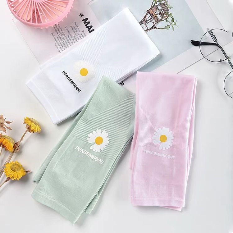 Jane Eyre's Daisy ice sleeves and ice silk sun protection sleeves are trendy Hyuna style outdoor cycling breathable and UV-resistant printed ice sleeves details Picture