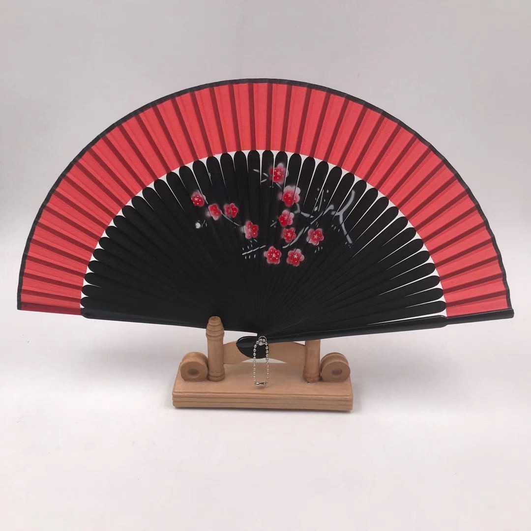Lacquered edge hand-painted and spray-painted folding fans * Ancient-style folding fans with hollowed-out designs * Japanese-style Japanese fans * bamboo folding fans with double-sided heads, wholesale of green bamboo fans detail image 1