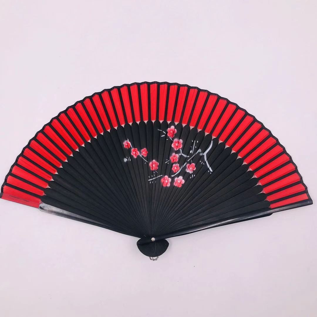 Lacquered edge hand-painted and spray-painted folding fans * Ancient-style folding fans with hollowed-out designs * Japanese-style Japanese fans * bamboo folding fans with double-sided heads, wholesale of green bamboo fans detail image 8