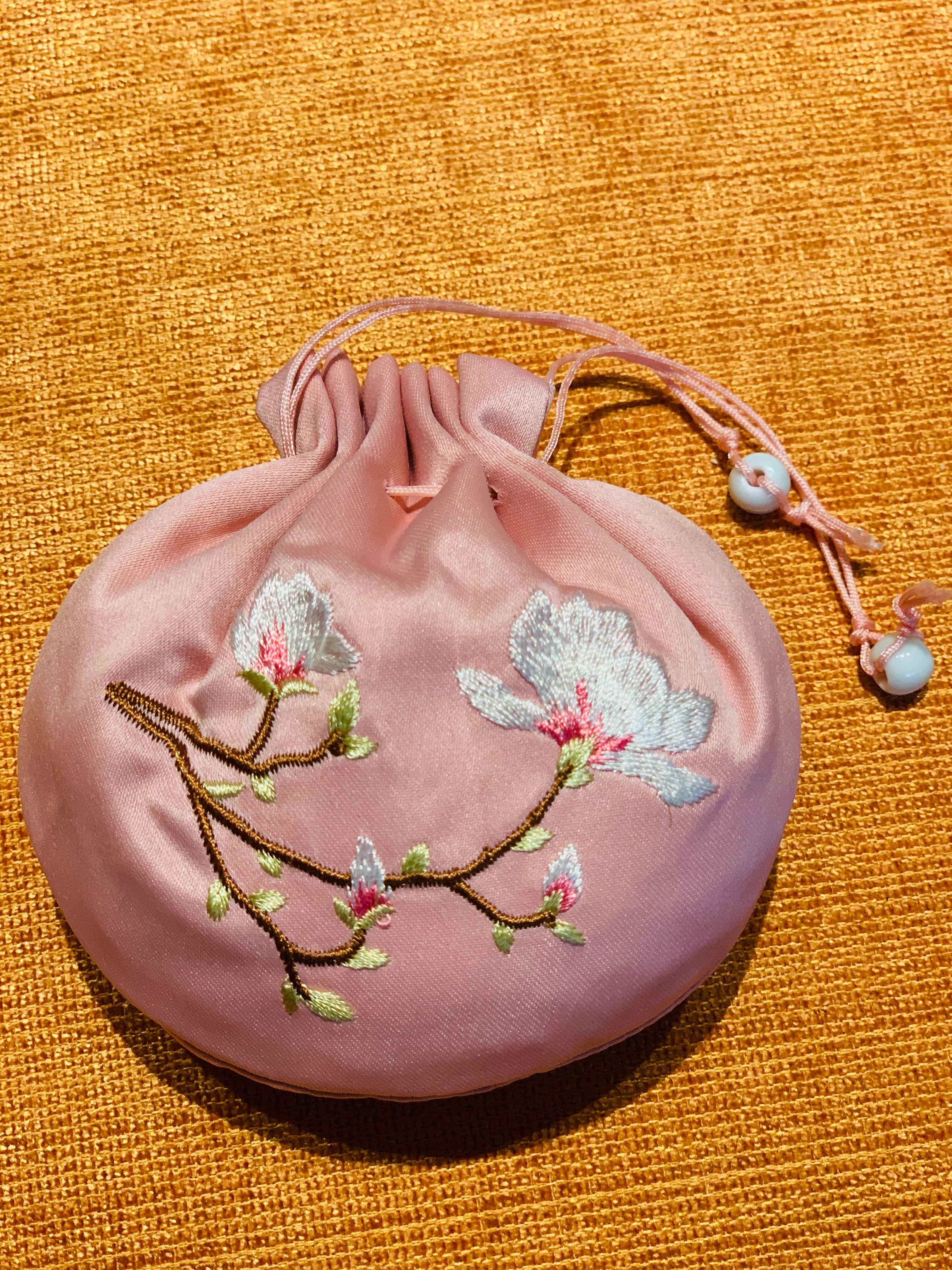 精美传统香囊怀旧玩具金蛋竹灯笼装饰挂件手工编织古典风格香包 传统怀旧类玩具详情图1