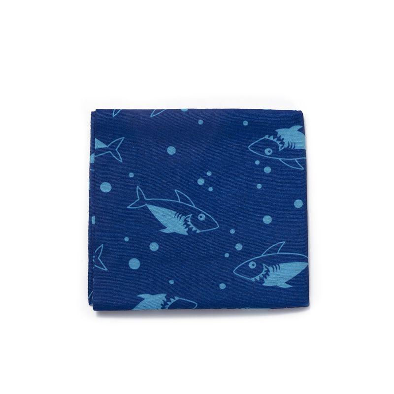 围脖白底实物图