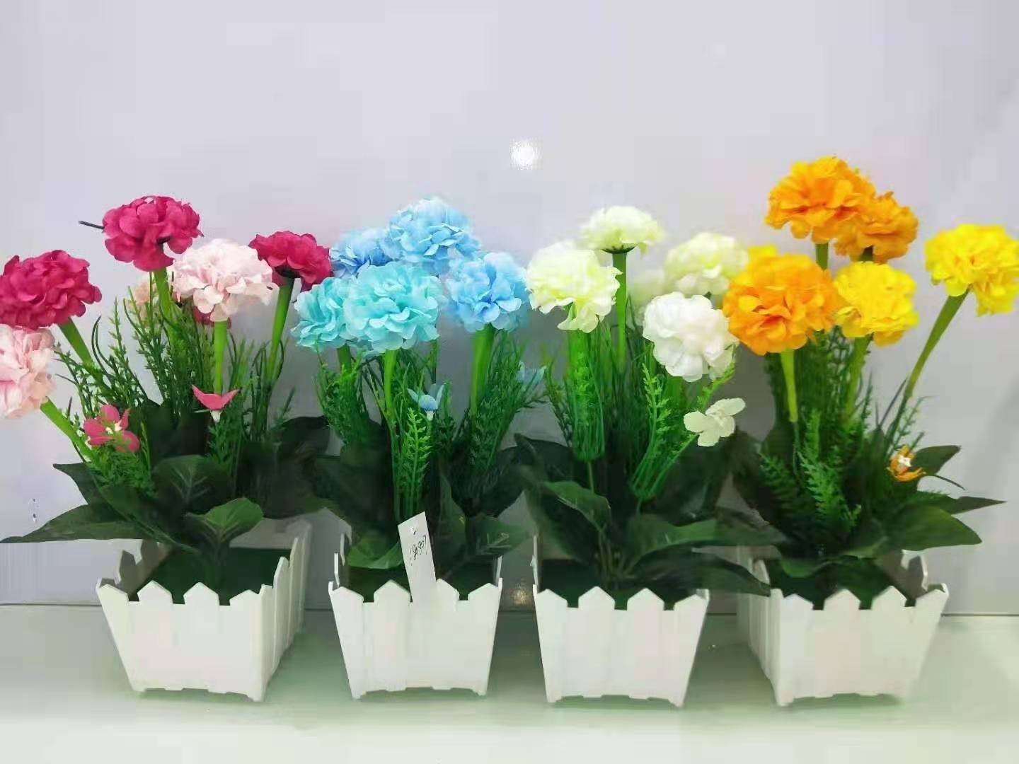 Artificial plastic plant daisies, artificial flower art fences, potted plants, indoor living room window sills, and green plant cover decorations detail image 4