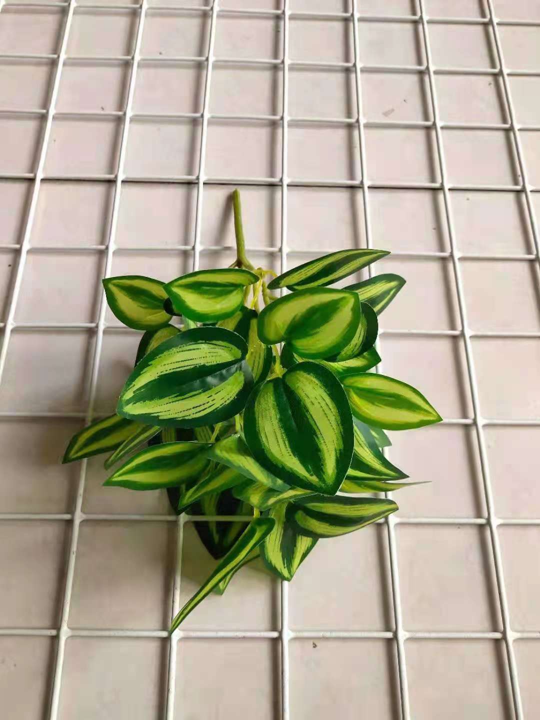 Single-piece artificial plant plastic flower and grass bouquets, flower troughs, flower boxes, partitions, flower arrangements, potted plants, decorative ornaments detail image 5