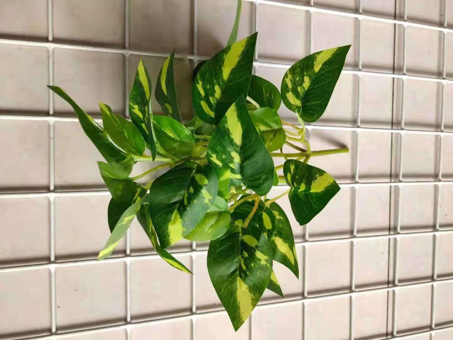 Single-piece artificial plant plastic flower and grass bouquets, flower troughs, flower boxes, partitions, flower arrangements, potted plants, decorative ornaments detail image 6