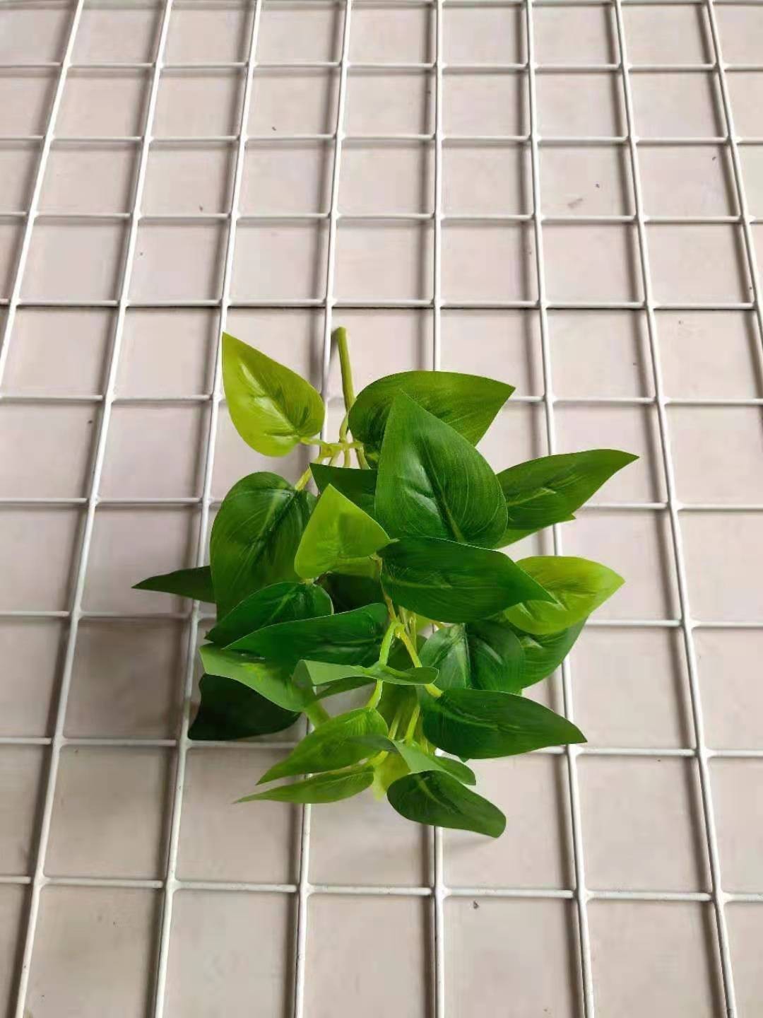 Single-piece artificial plant plastic flower and grass bouquets, flower troughs, flower boxes, partitions, flower arrangements, potted plants, decorative ornaments detail image 3