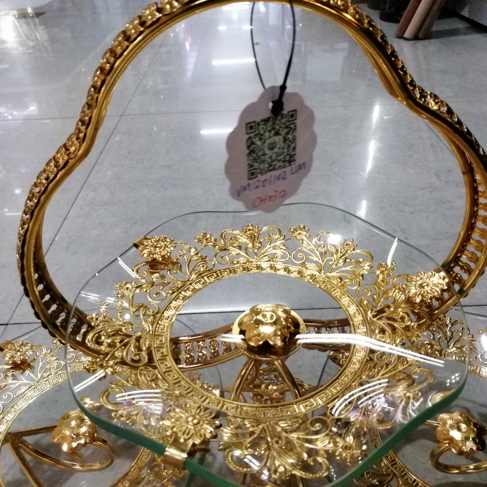 Glass candy dish with gold flowers thumbnail