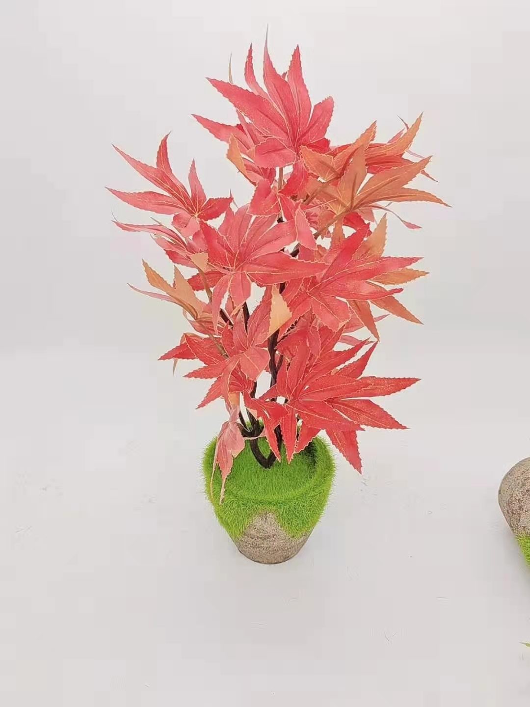 Artificial maple leaf trees, plastic artificial leaves, living room green plants, potted plants, four-season courtyard home bonsai, and rural landscape matching detail image 5