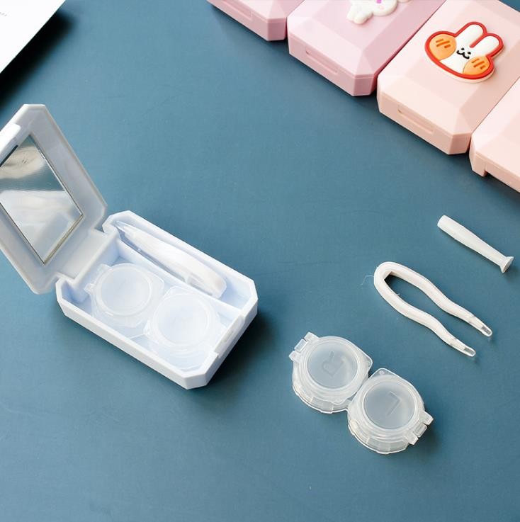 A variety of creative cartoon, simple and portable soft rubber acrylic patterned contact lens cases detail image 2