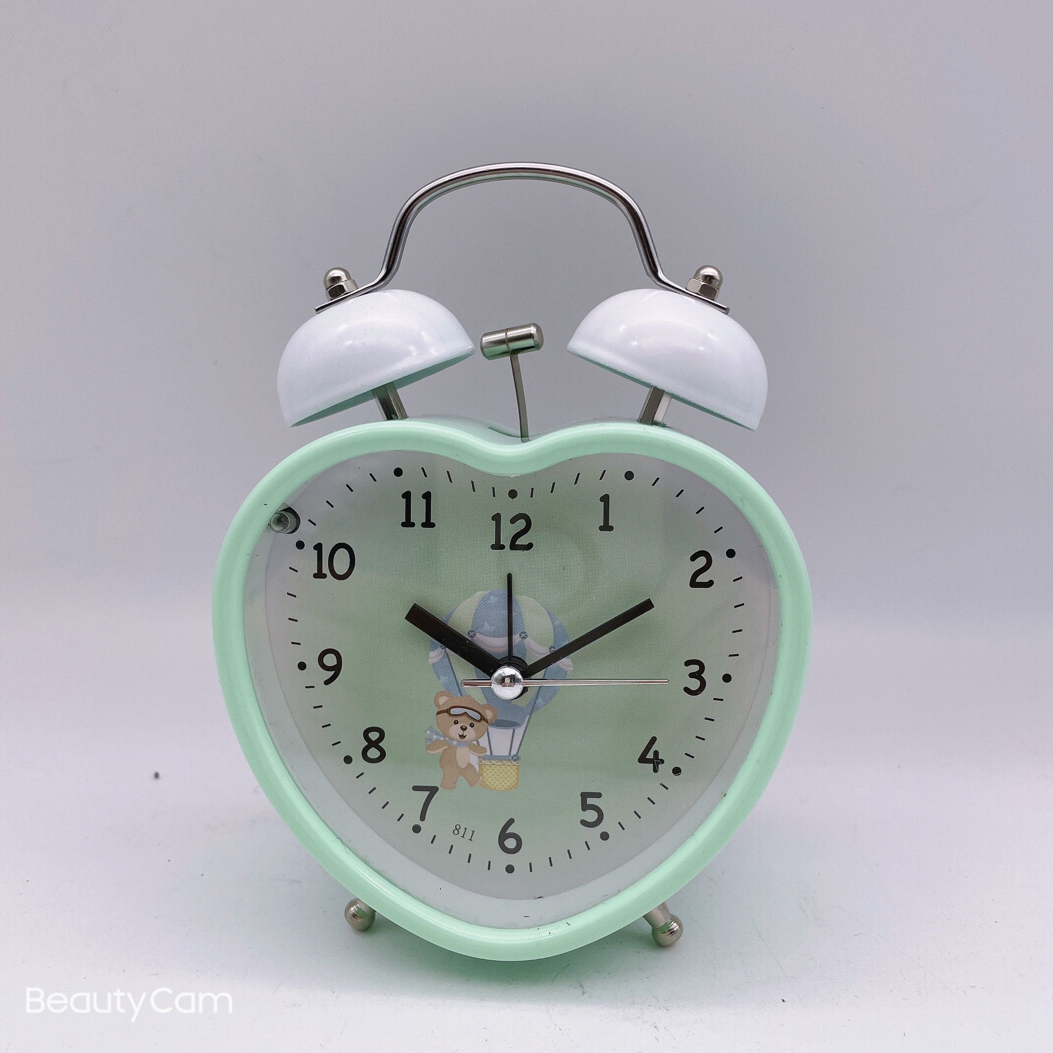 Bedroom cartoon children's silent bedside luminous metal heart-shaped bell alarm clock display box packaging Specification image