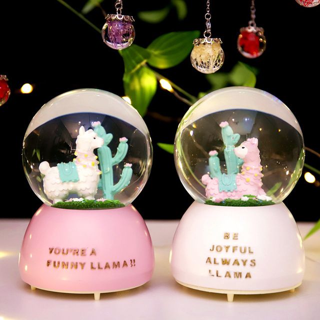 Creative gift Alpaca girl heart cartoon cute crystal ball music box Music box birthday gift for girls Specification drawing