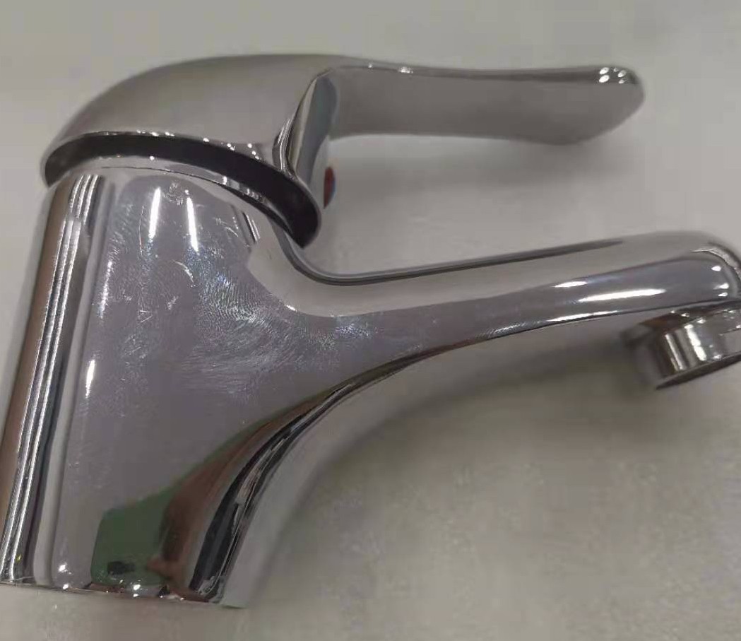 Zinc alloy washbasin faucet detail image 3