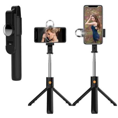 With fill light tripod integrated telescopic rod mobile live multi-function with fill light Application Scenario